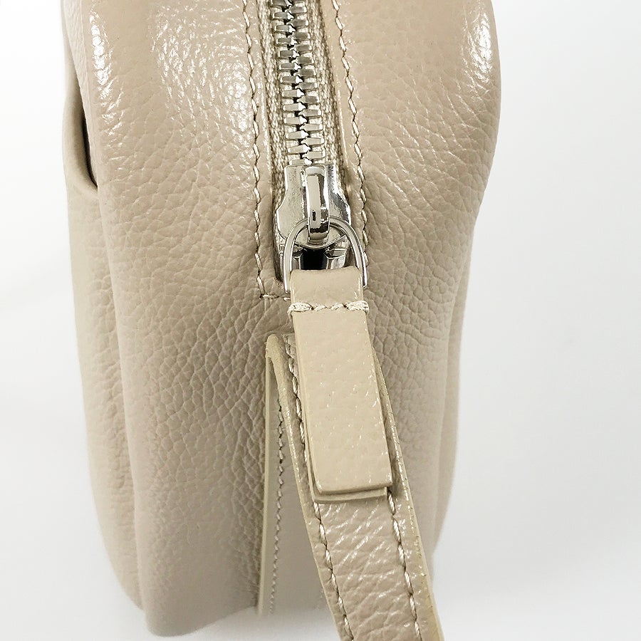 バレンシアガ ショルダーバッグ