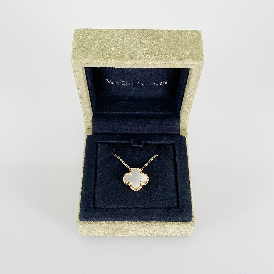 ヴァンクリーフ＆アーペル ネックレス