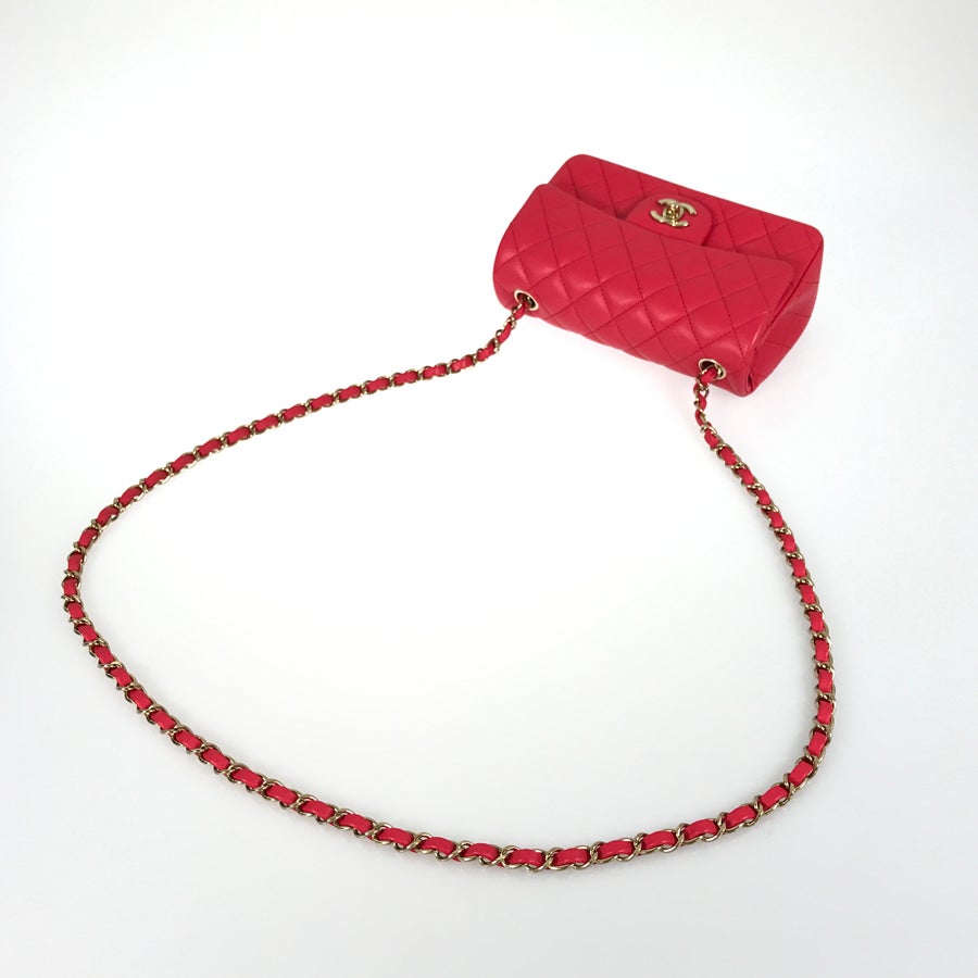 シャネル ショルダーバッグ