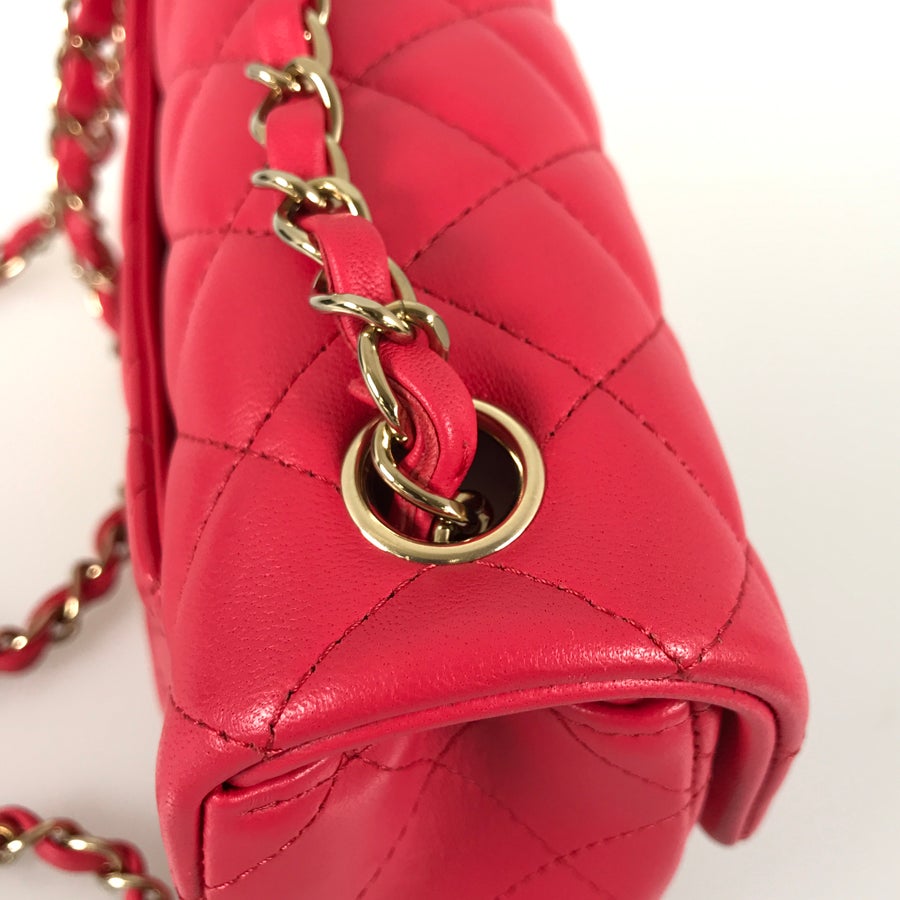 シャネル ショルダーバッグ