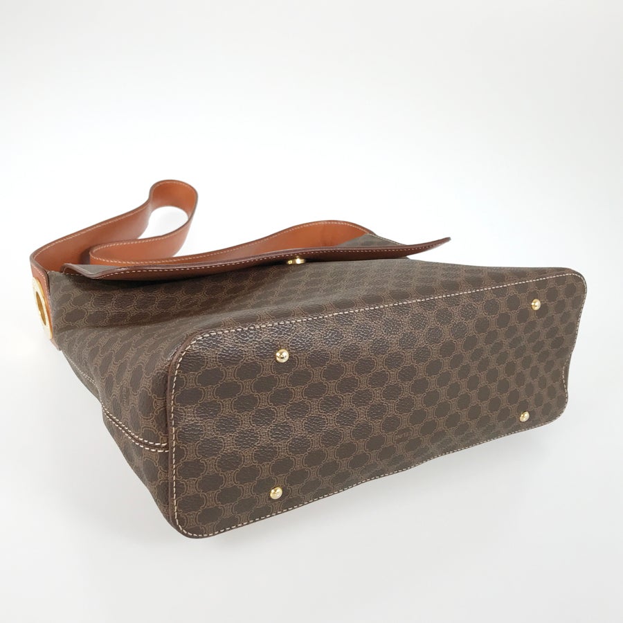 セリーヌ ショルダーバッグ