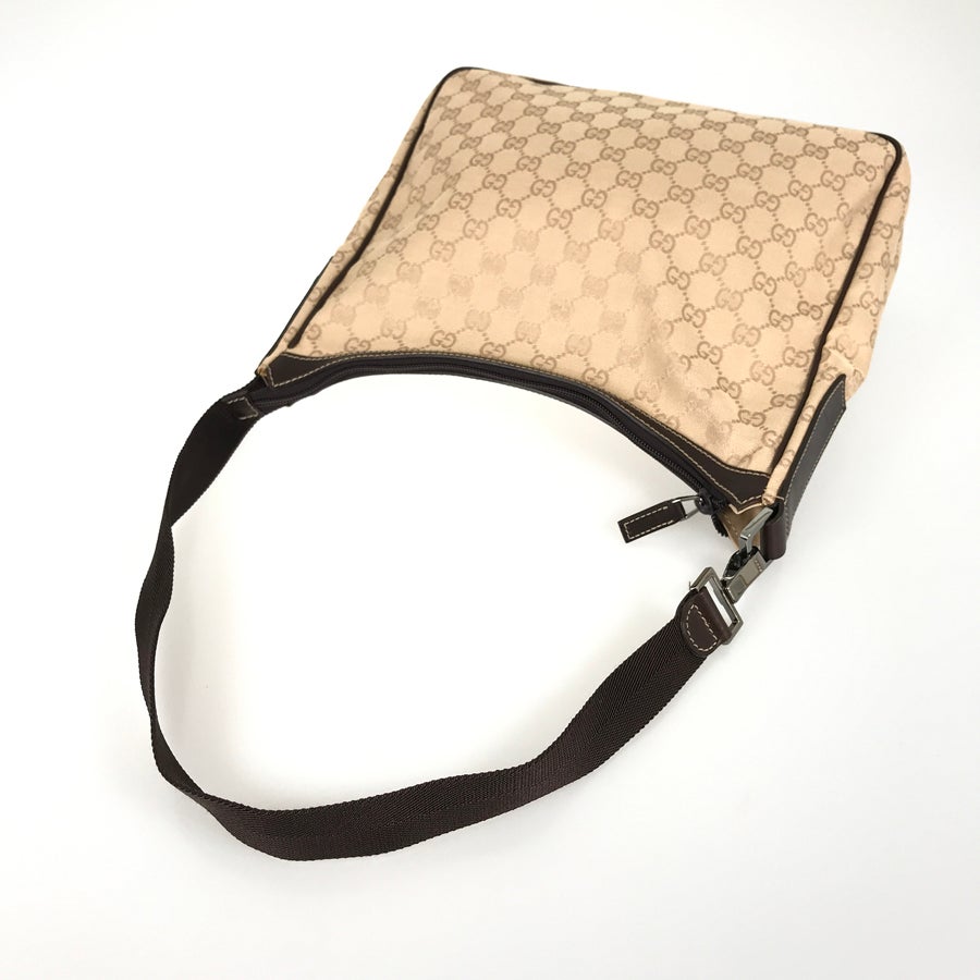 グッチ ショルダーバッグ