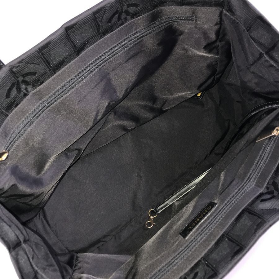 シャネル トートバッグ