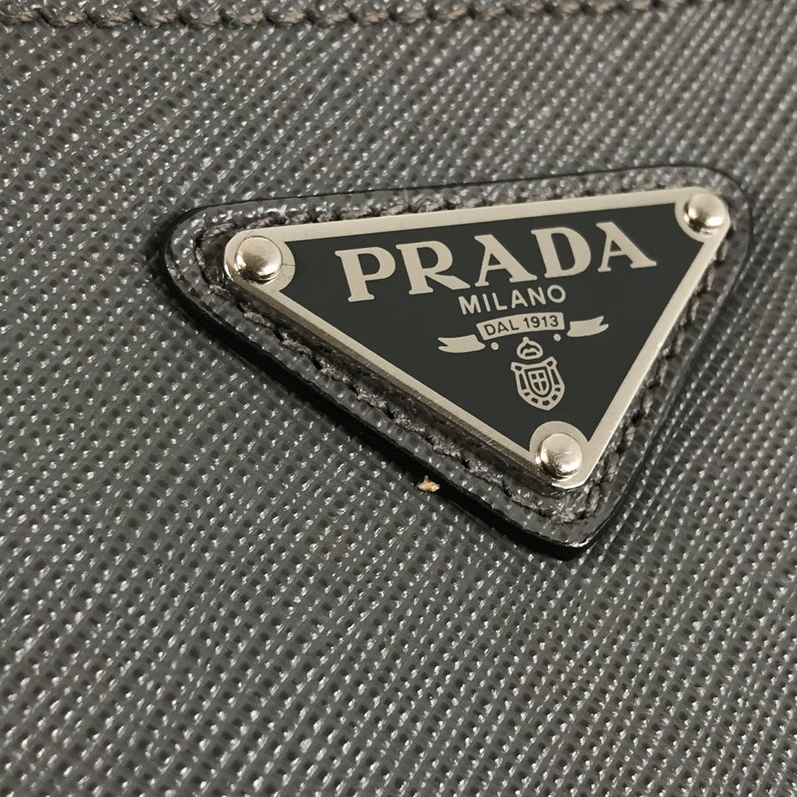 プラダ ハンドバッグ