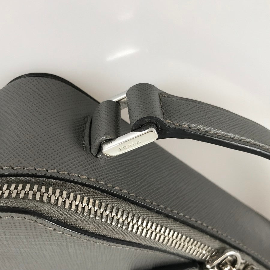 プラダ ハンドバッグ