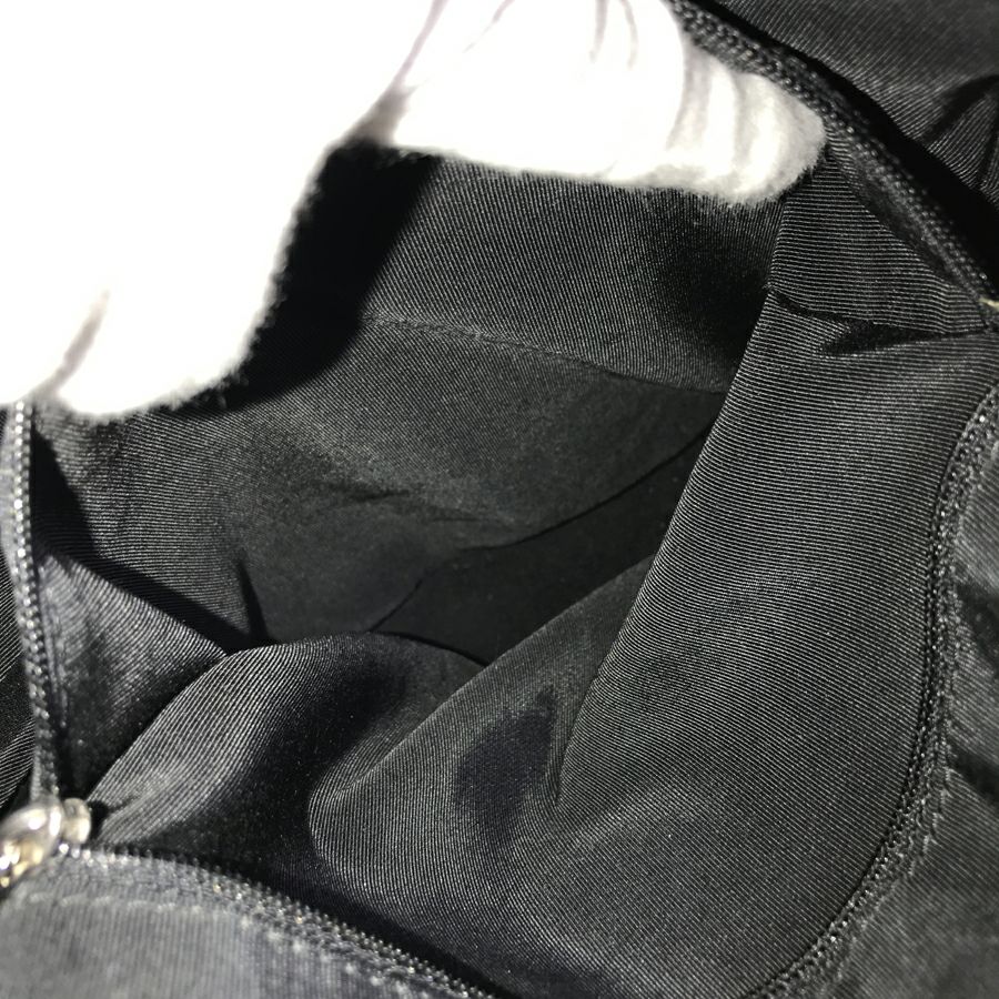 シャネル ショルダーバッグ