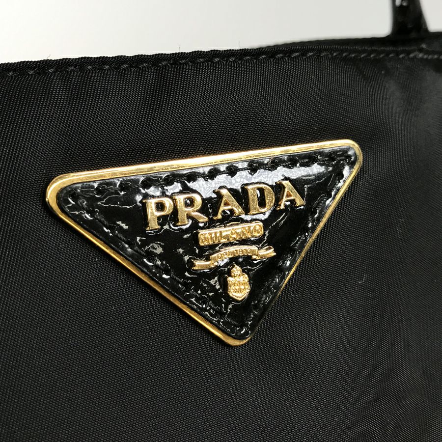 プラダ トートバッグ