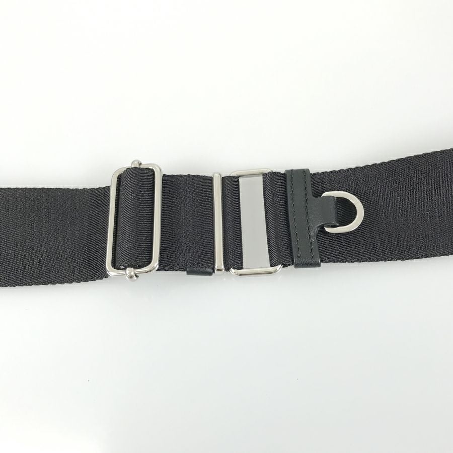 プラダ ショルダーバッグ