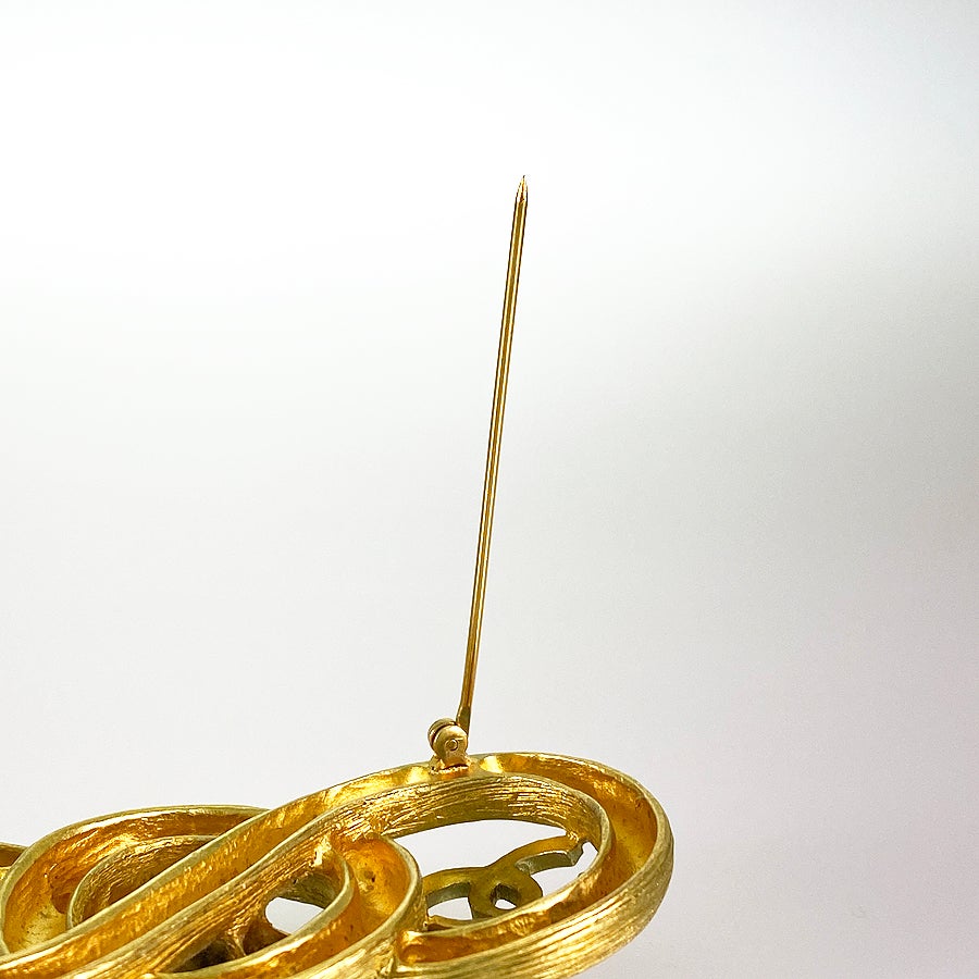 シャネル ブローチ