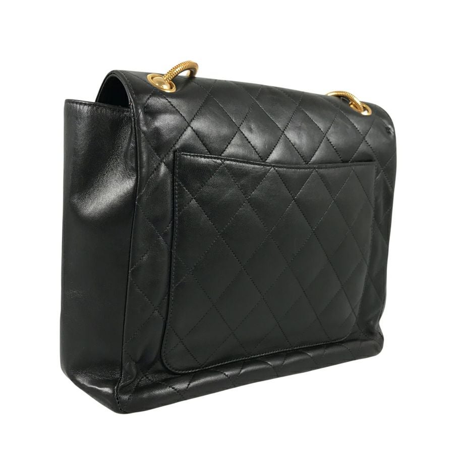 シャネル ショルダーバッグ