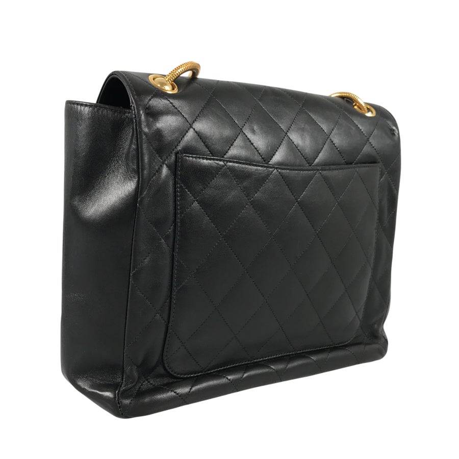 シャネル ショルダーバッグ