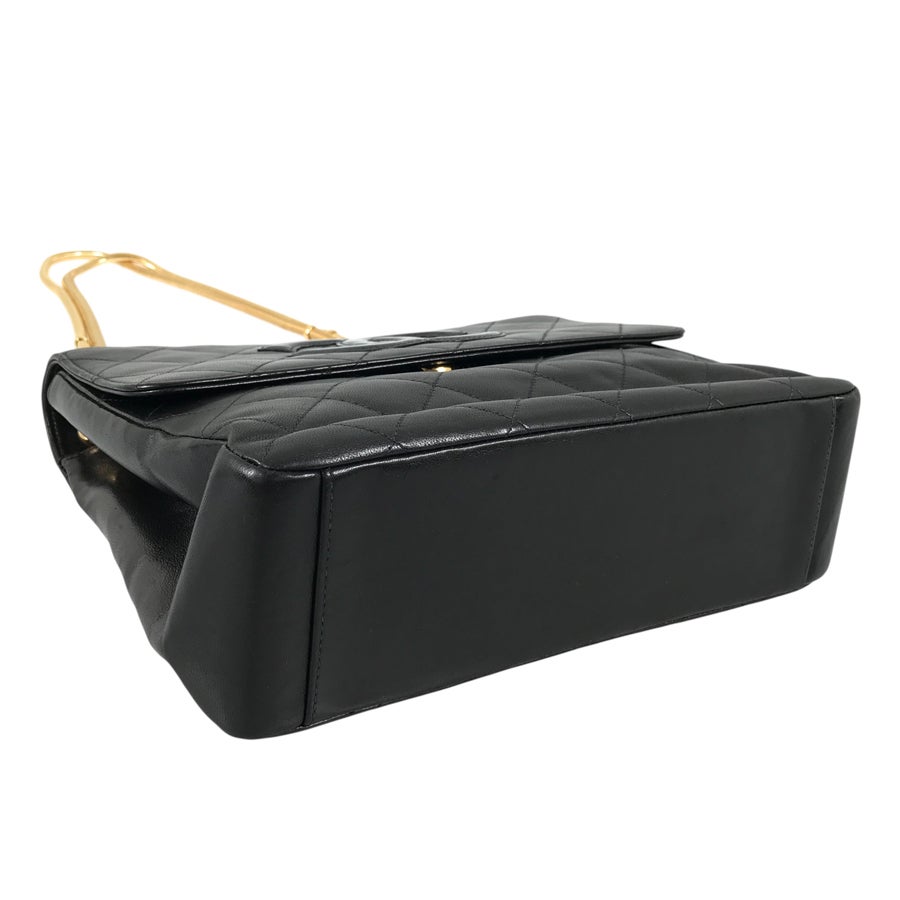 シャネル ショルダーバッグ