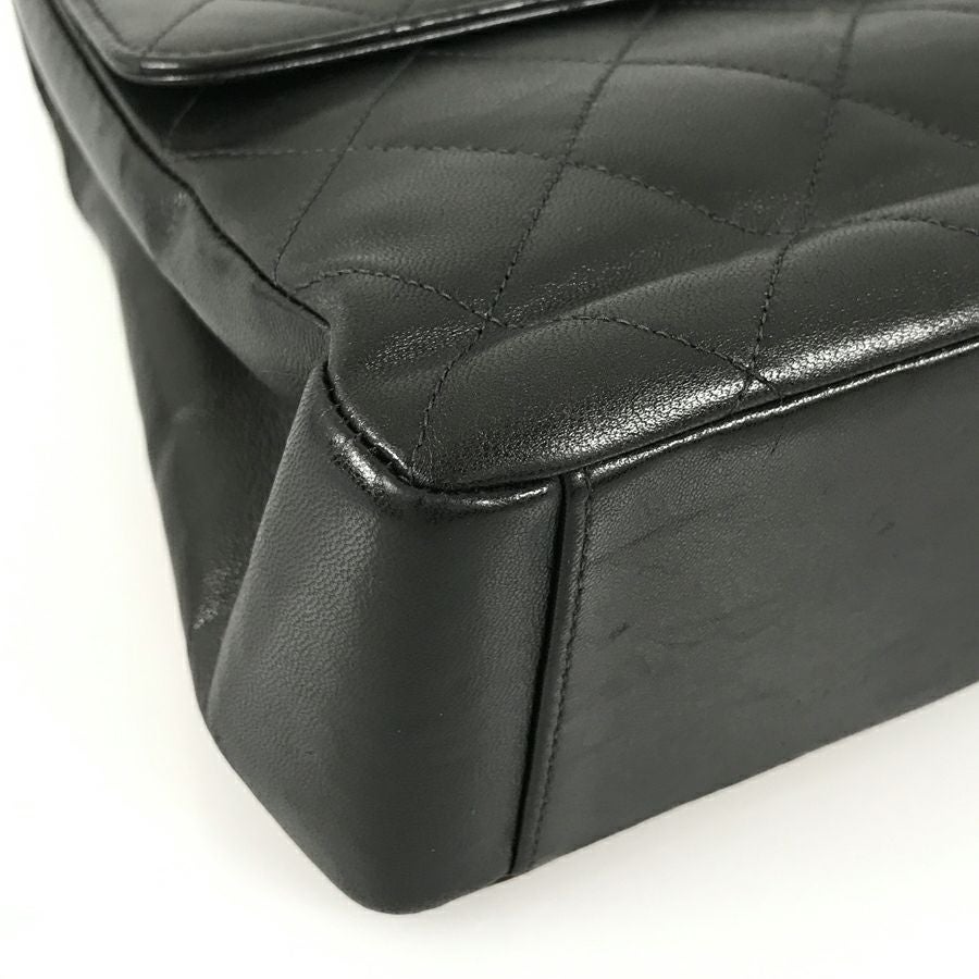 シャネル ショルダーバッグ