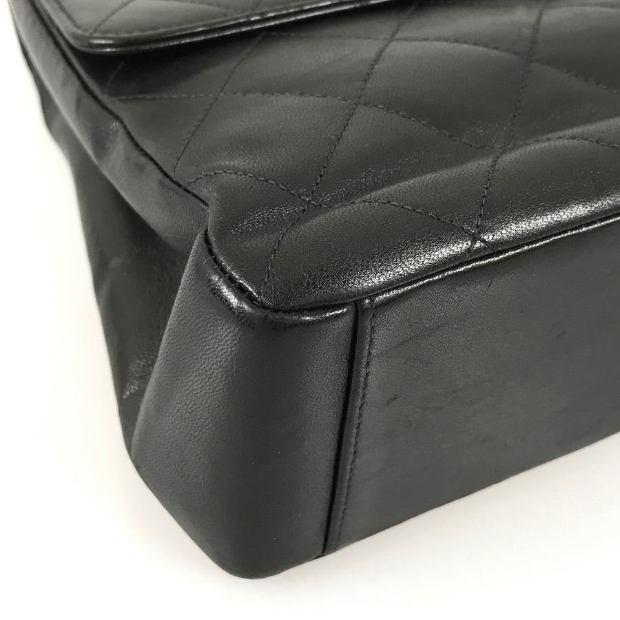 シャネル ショルダーバッグ