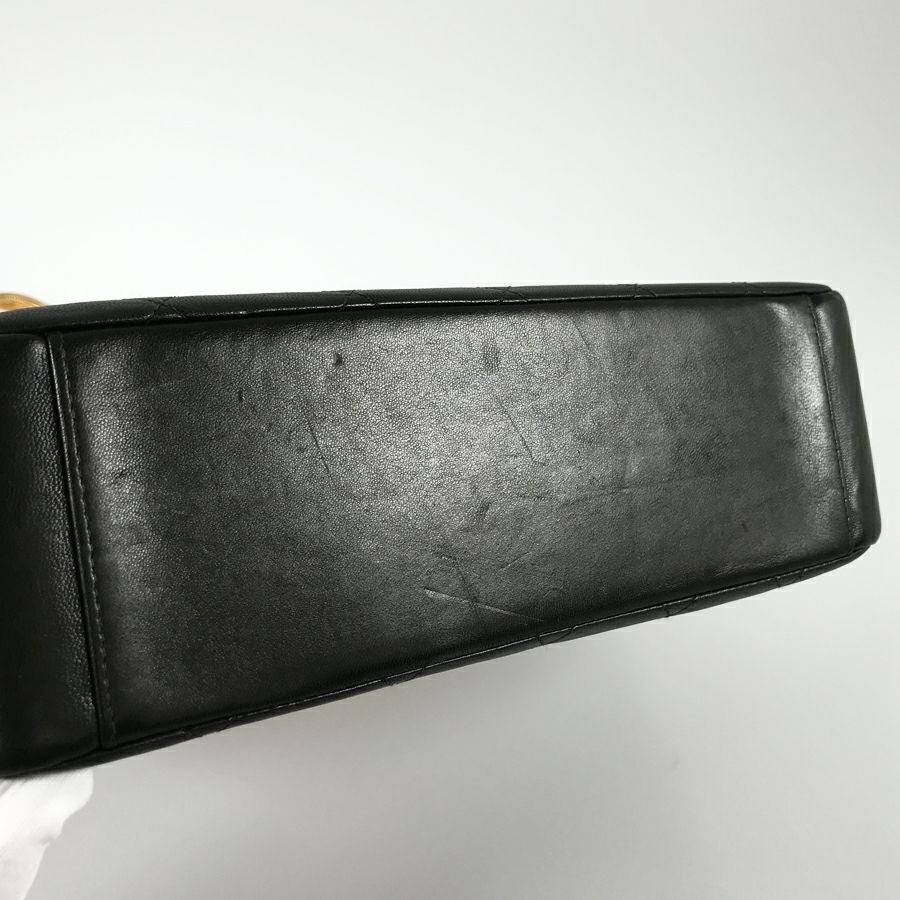 シャネル ショルダーバッグ