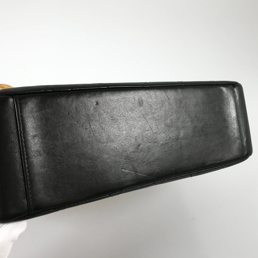 シャネル ショルダーバッグ