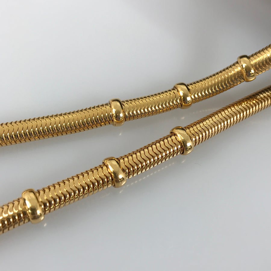 シャネル ショルダーバッグ