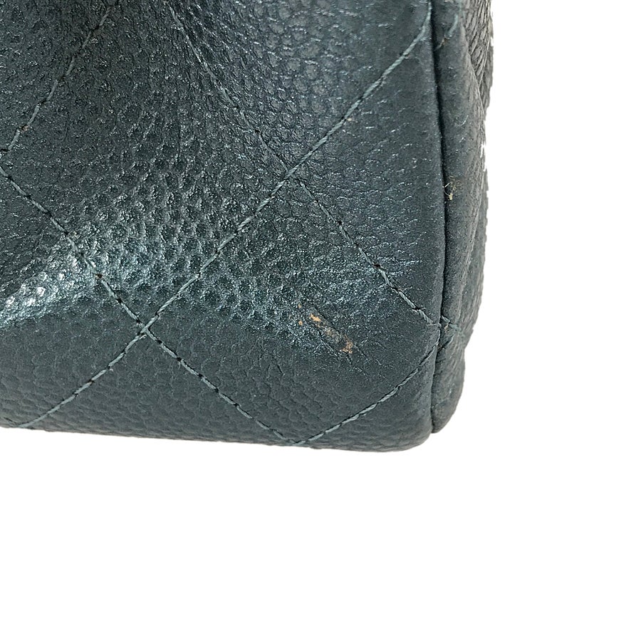 シャネル ショルダーバッグ