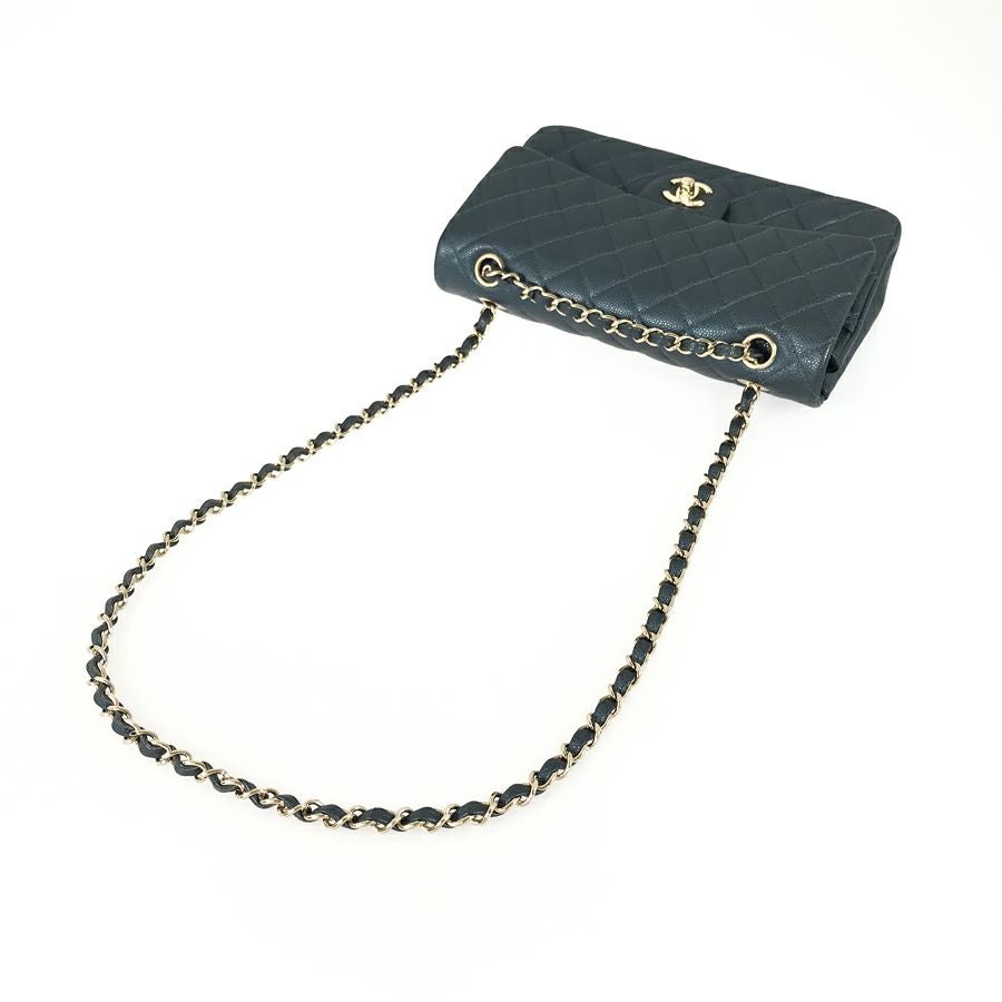 シャネル ショルダーバッグ