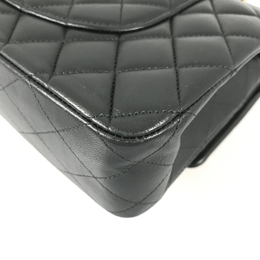 シャネル ショルダーバッグ