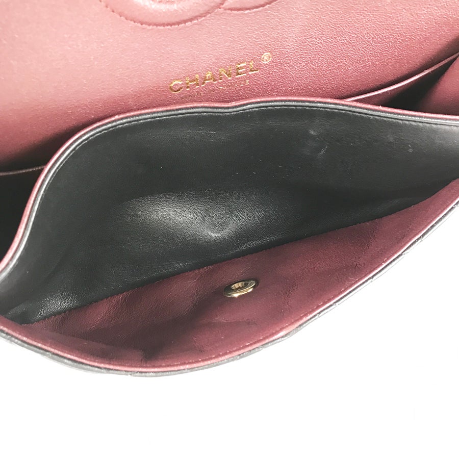 シャネル ショルダーバッグ