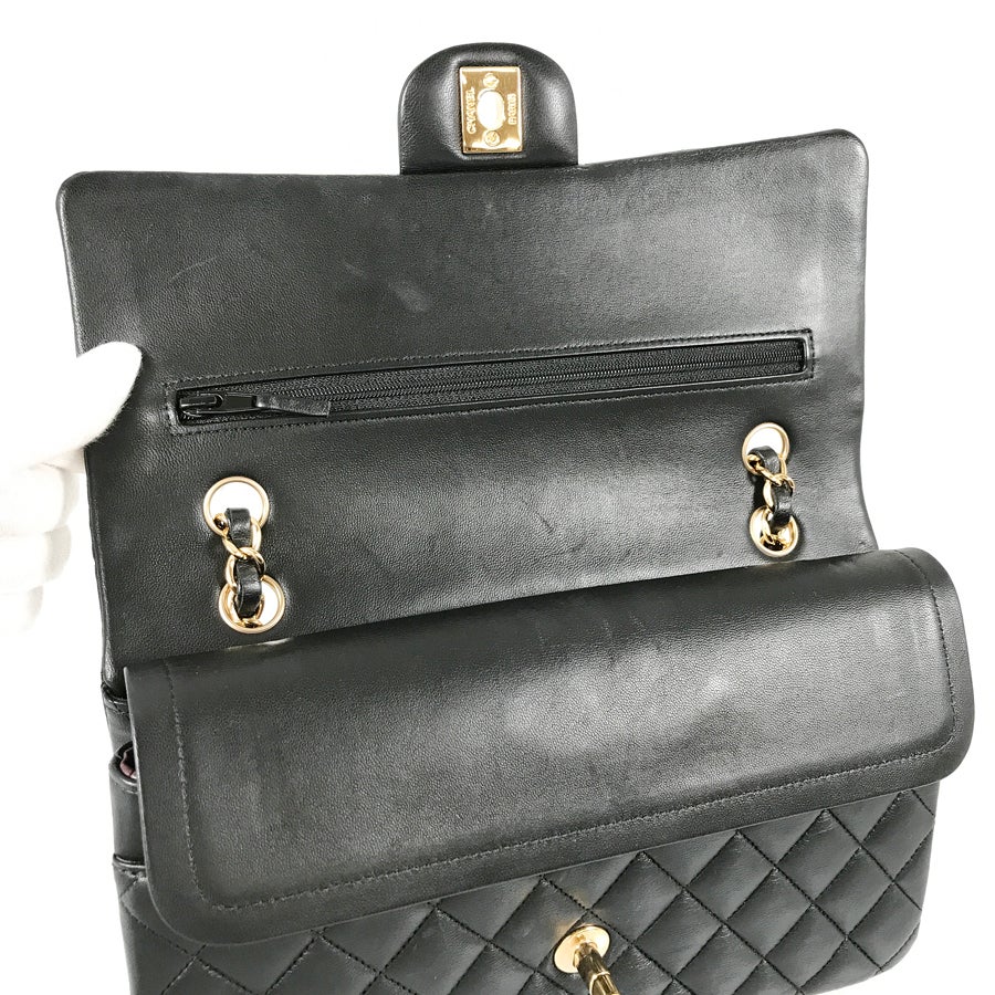 シャネル ショルダーバッグ