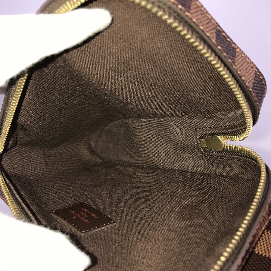 ルイ・ヴィトン ボディバッグ