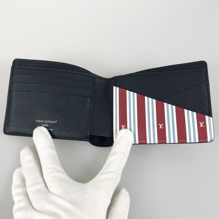 ルイ・ヴィトン 二つ折り財布
