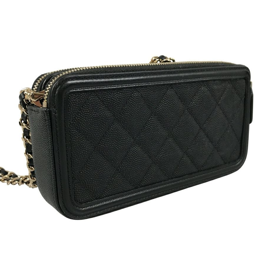 シャネル ショルダーバッグ