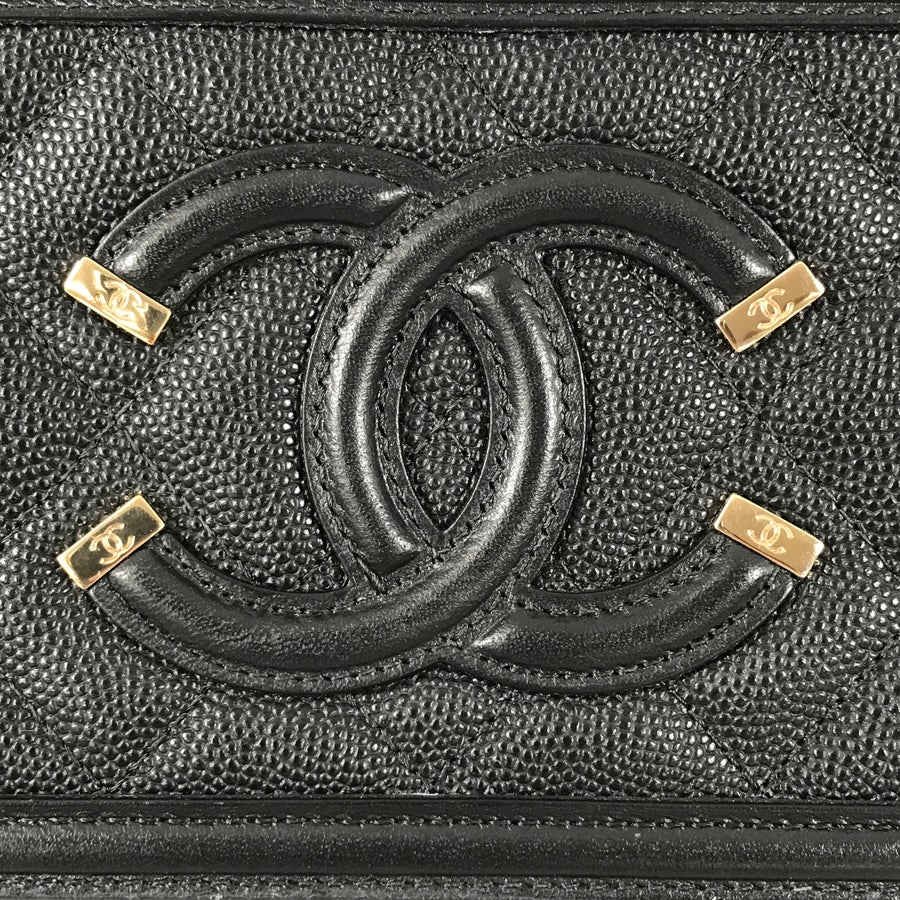 シャネル ショルダーバッグ