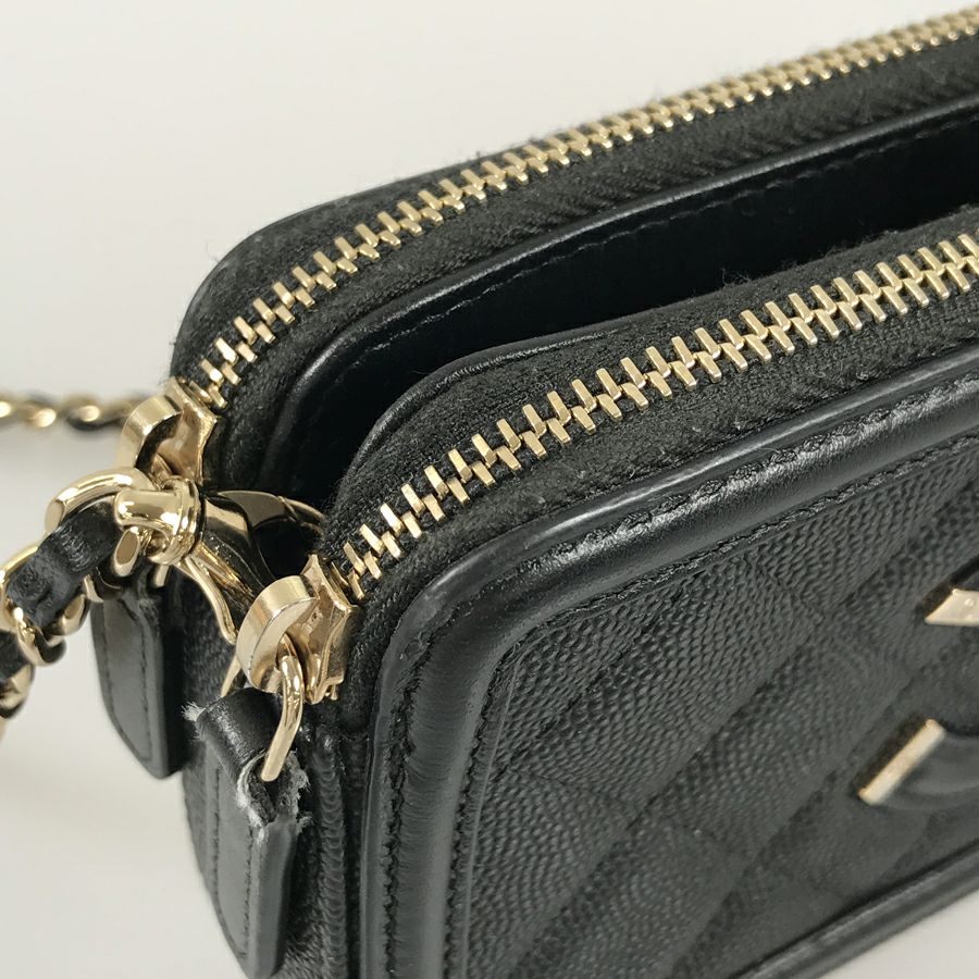 シャネル ショルダーバッグ