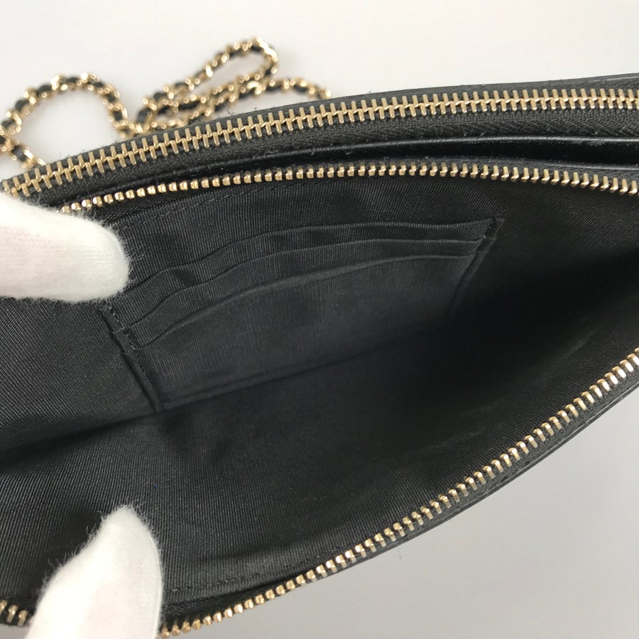 シャネル ショルダーバッグ