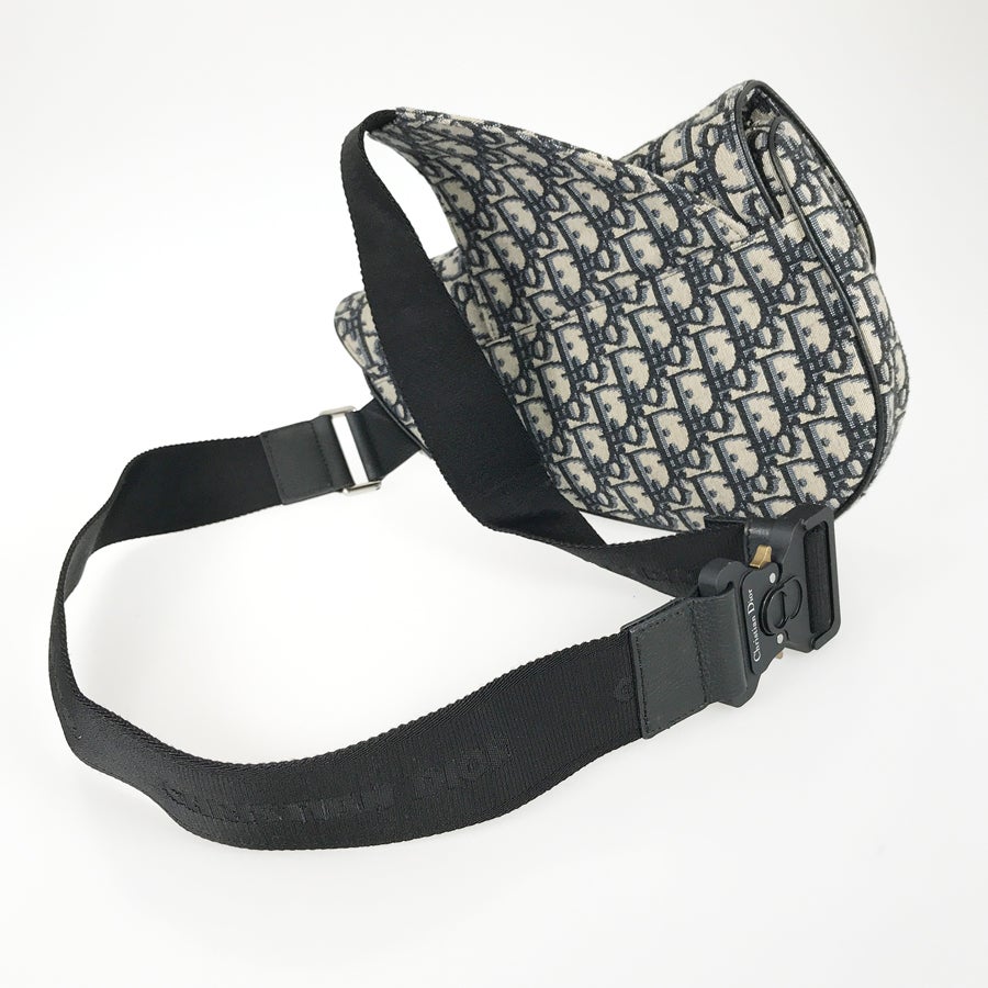 ディオール ボディバッグ