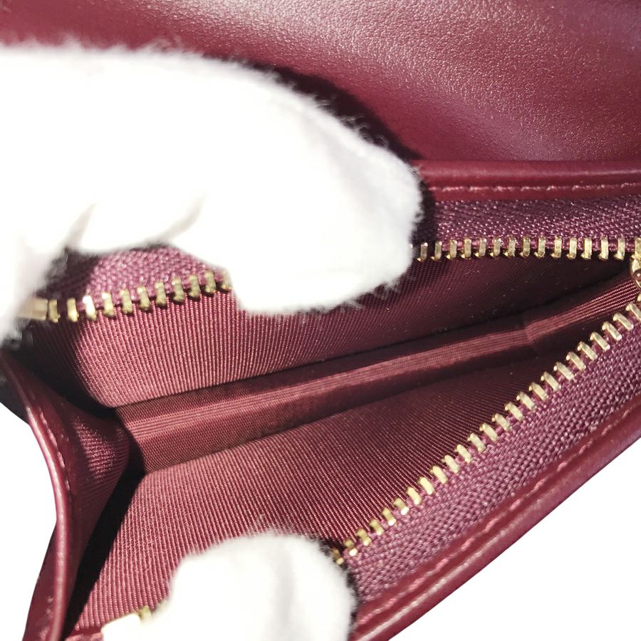 グッチ 二つ折り財布