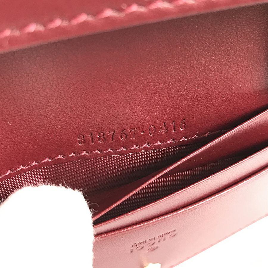 グッチ 二つ折り財布