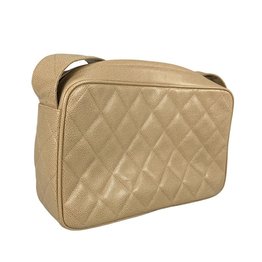 シャネル ショルダーバッグ