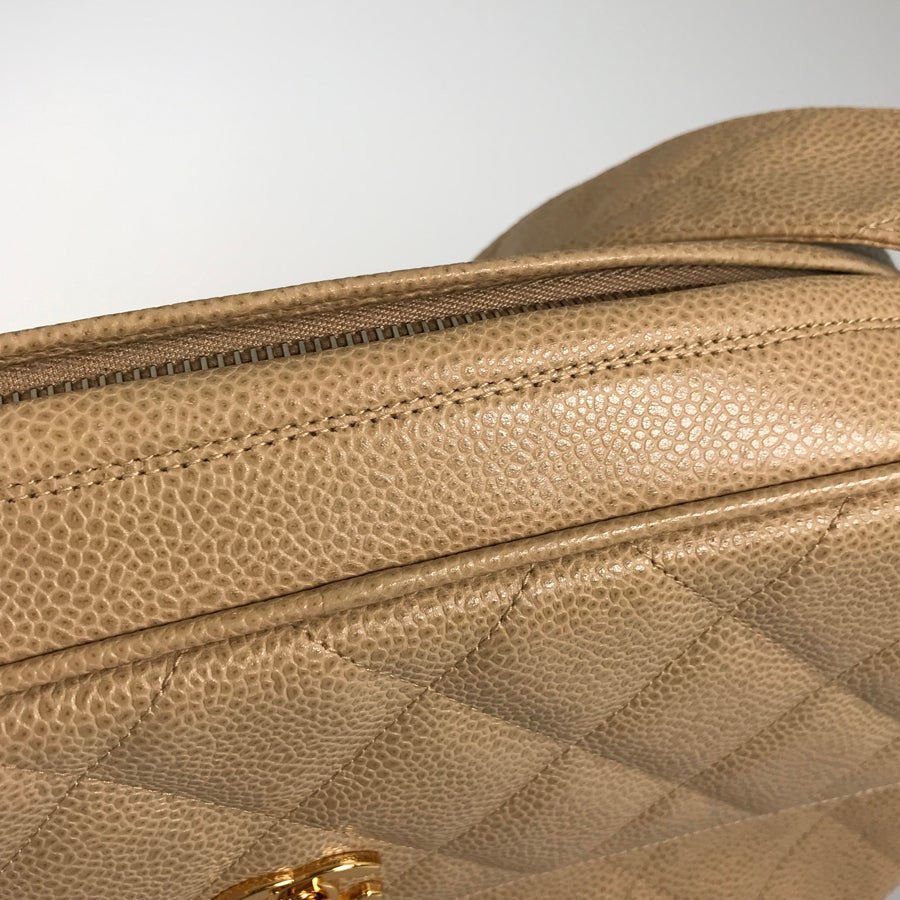 シャネル ショルダーバッグ