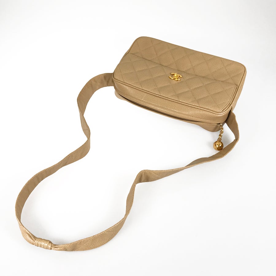 シャネル ショルダーバッグ