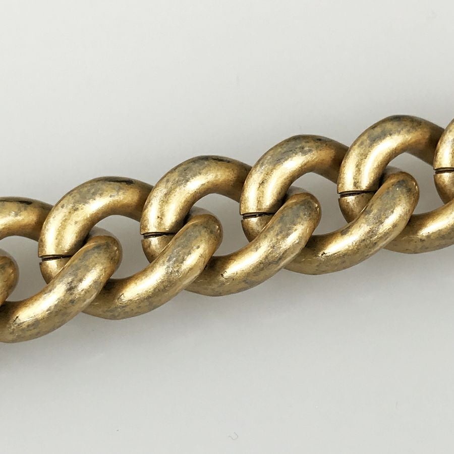 シャネル ショルダーバッグ