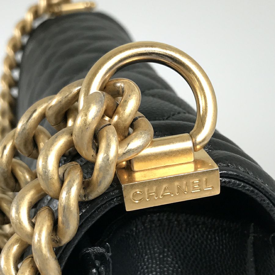 シャネル ショルダーバッグ