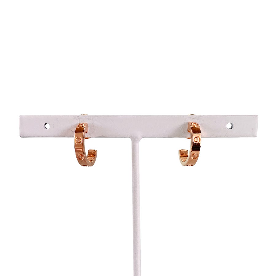 カルティエ ピアス