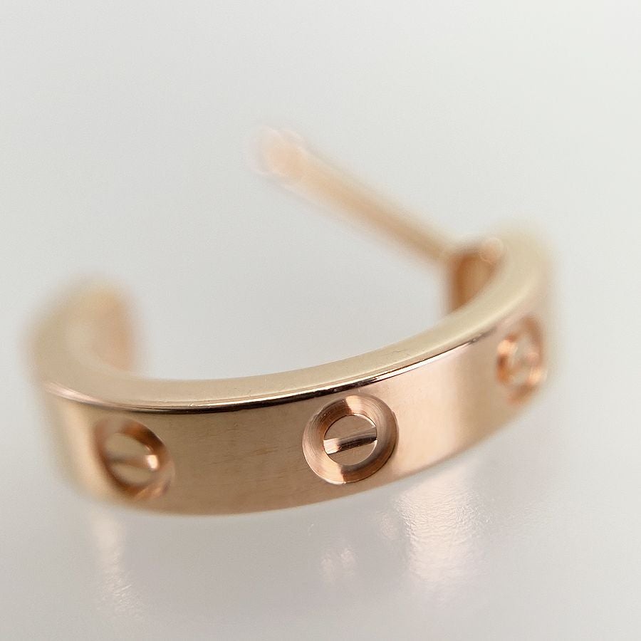 カルティエ ピアス