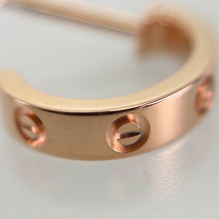 カルティエ ピアス