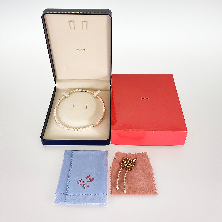 タサキ ネックレス