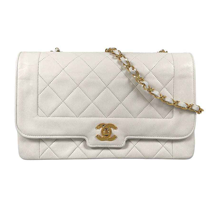 シャネル ショルダーバッグ