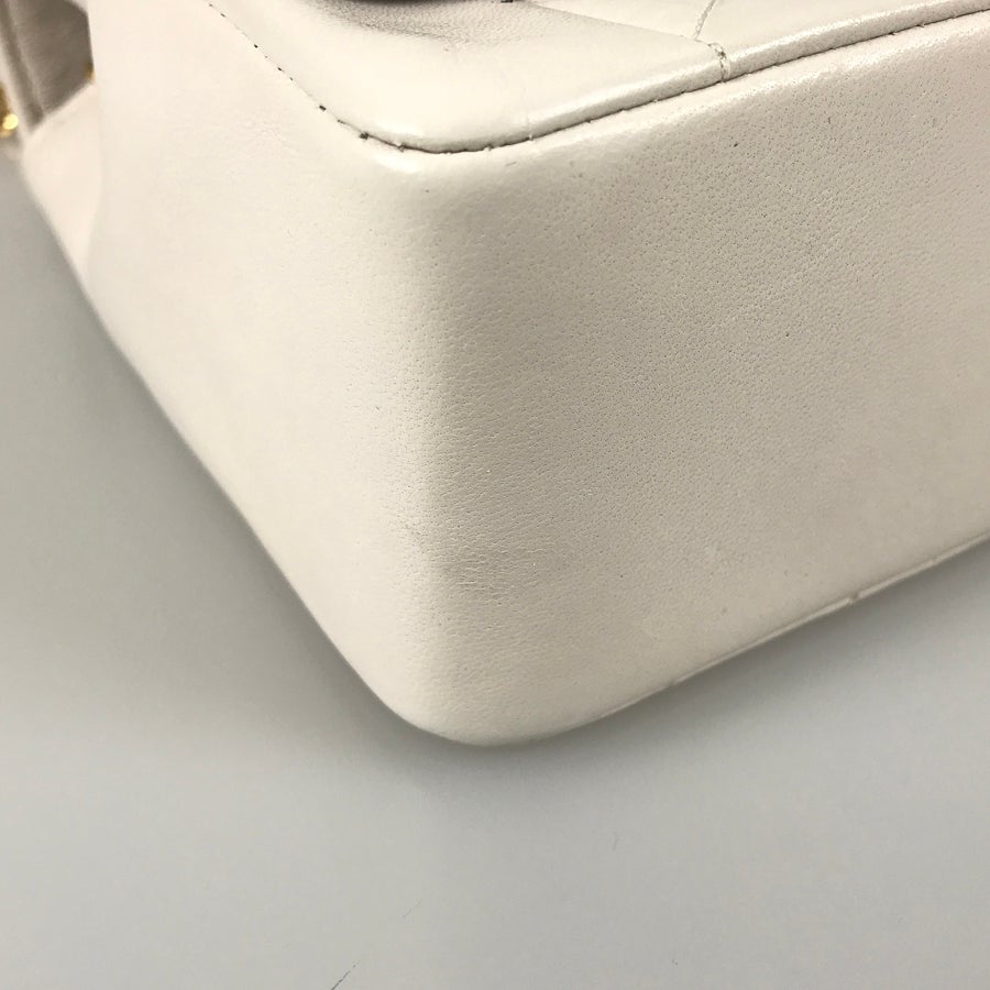 シャネル ショルダーバッグ