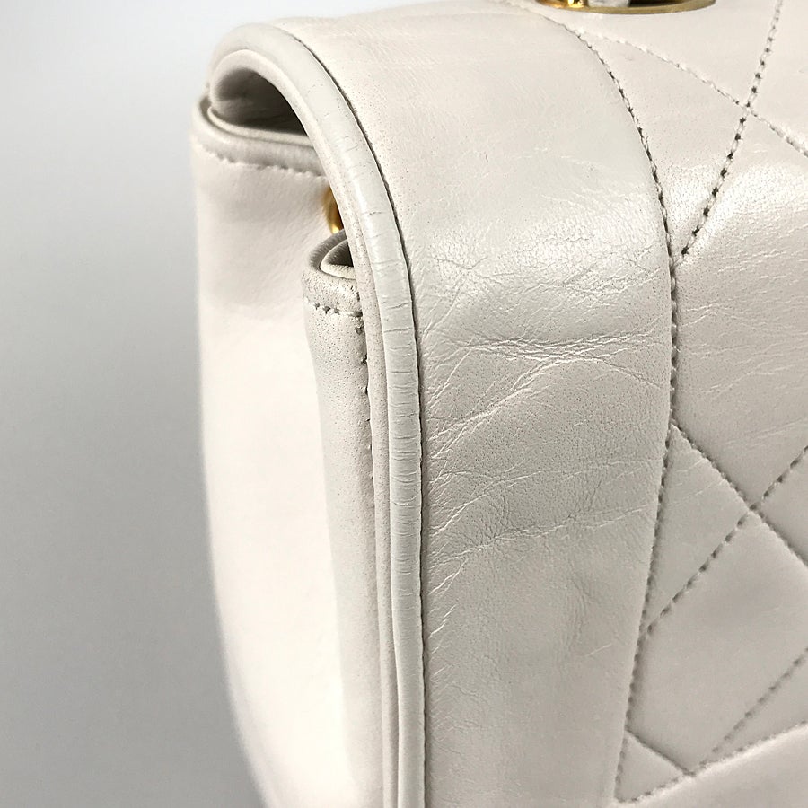 シャネル ショルダーバッグ