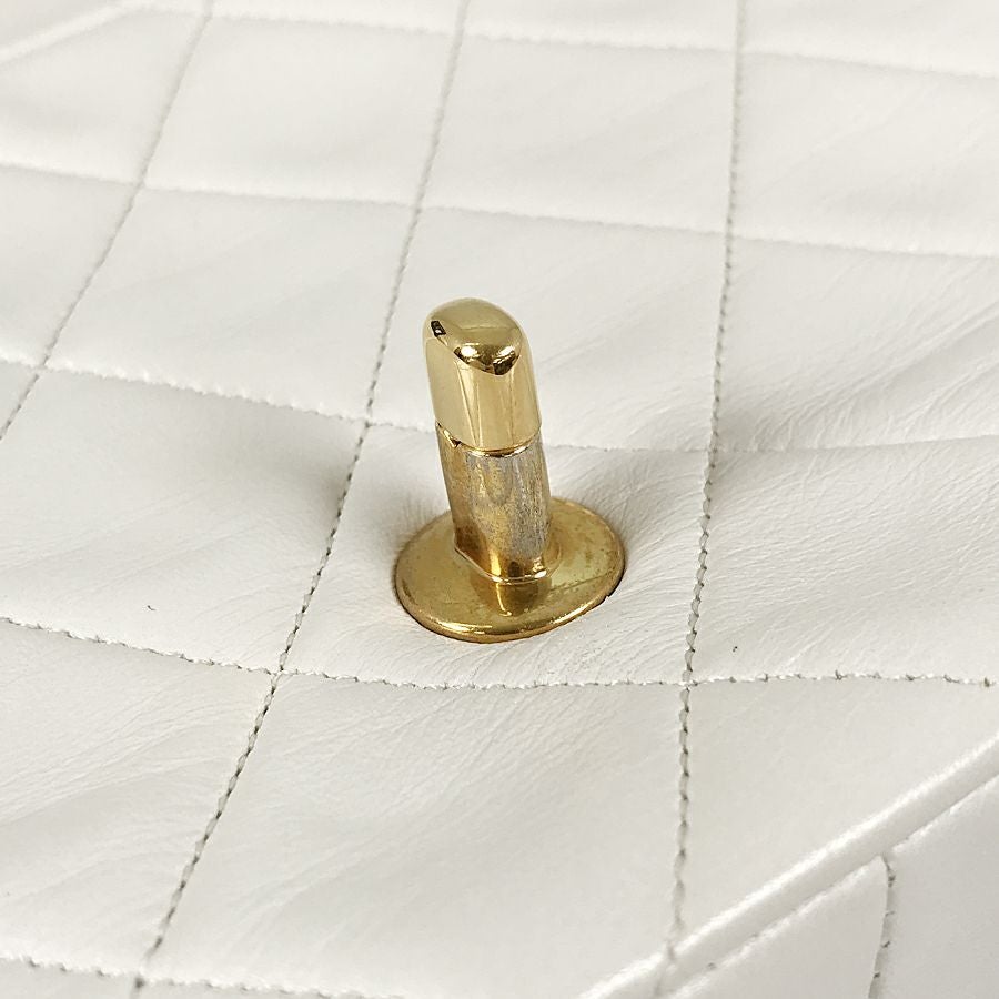 シャネル ショルダーバッグ