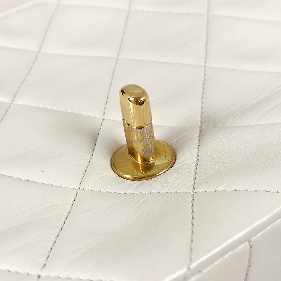 シャネル ショルダーバッグ