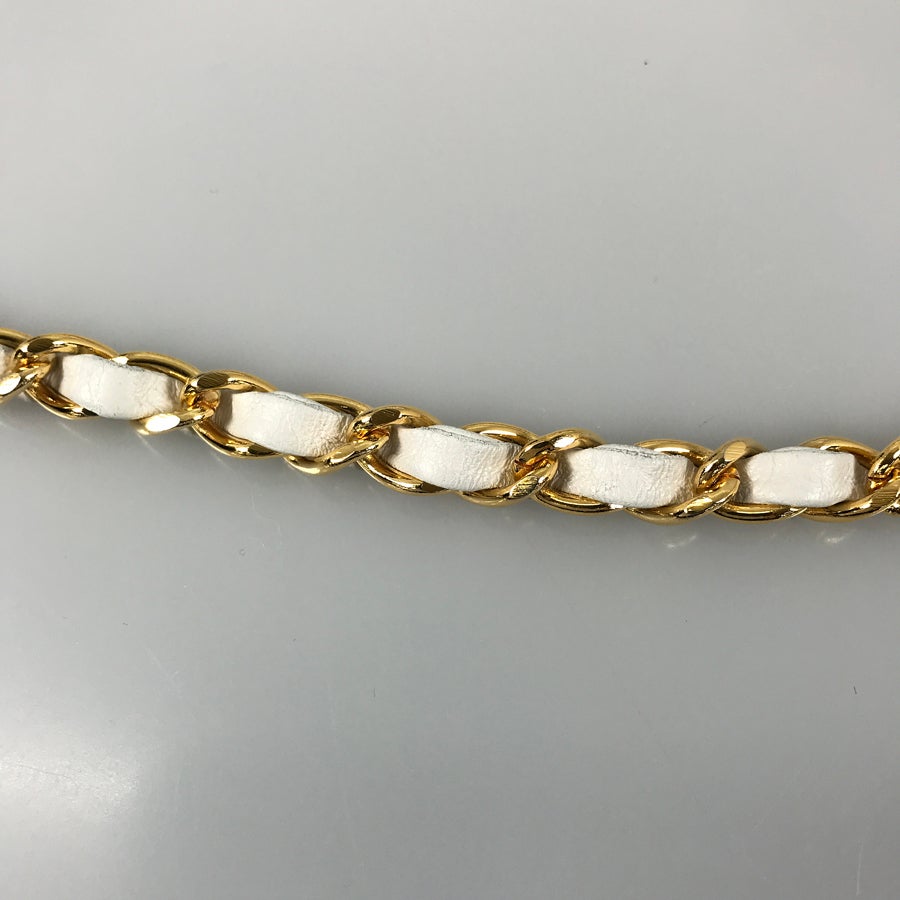 シャネル ショルダーバッグ